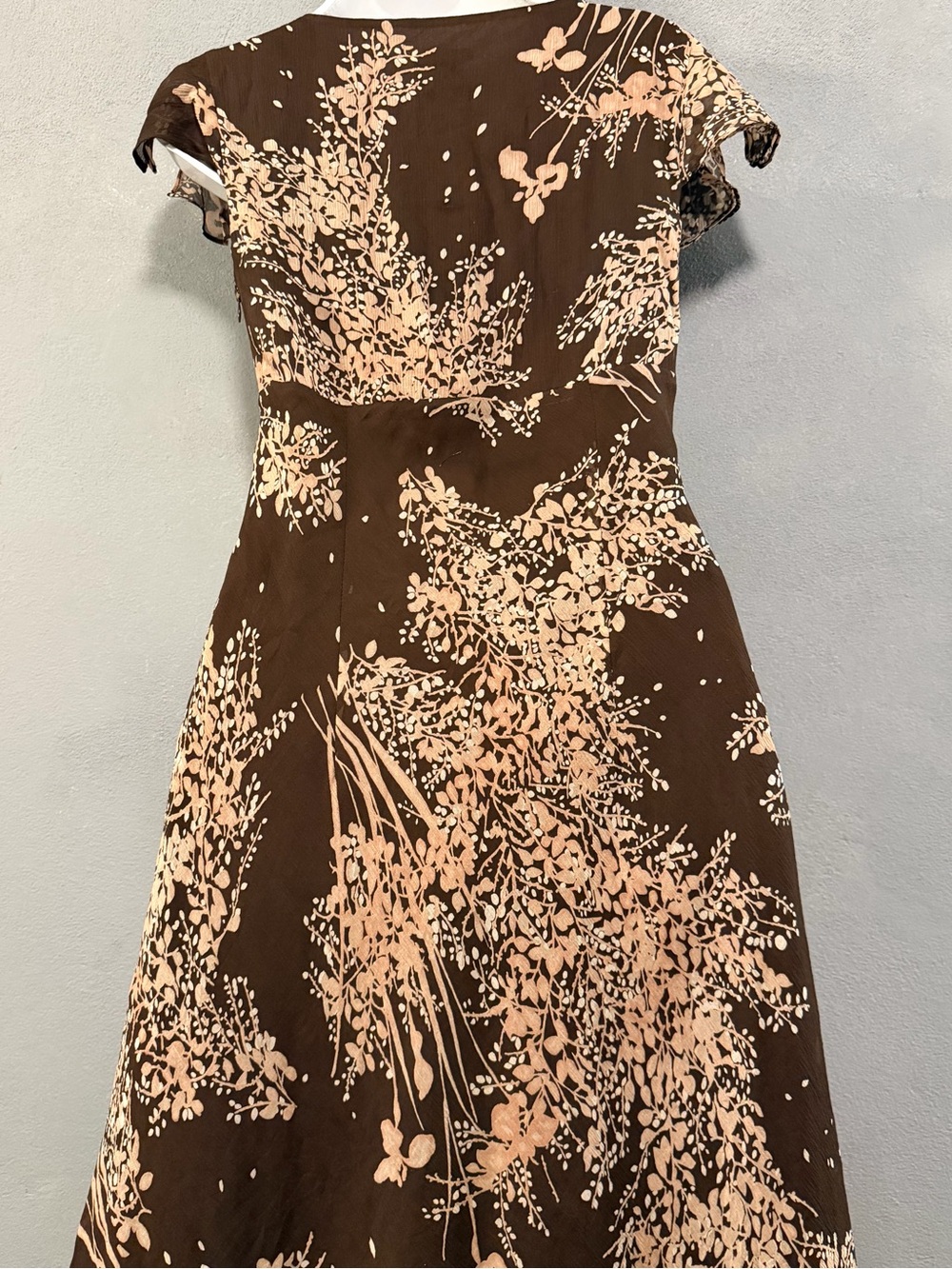Ann Taylor 100% Silk Floral Chiffon Midi Dress (Size 0) - Picture 6 of 10